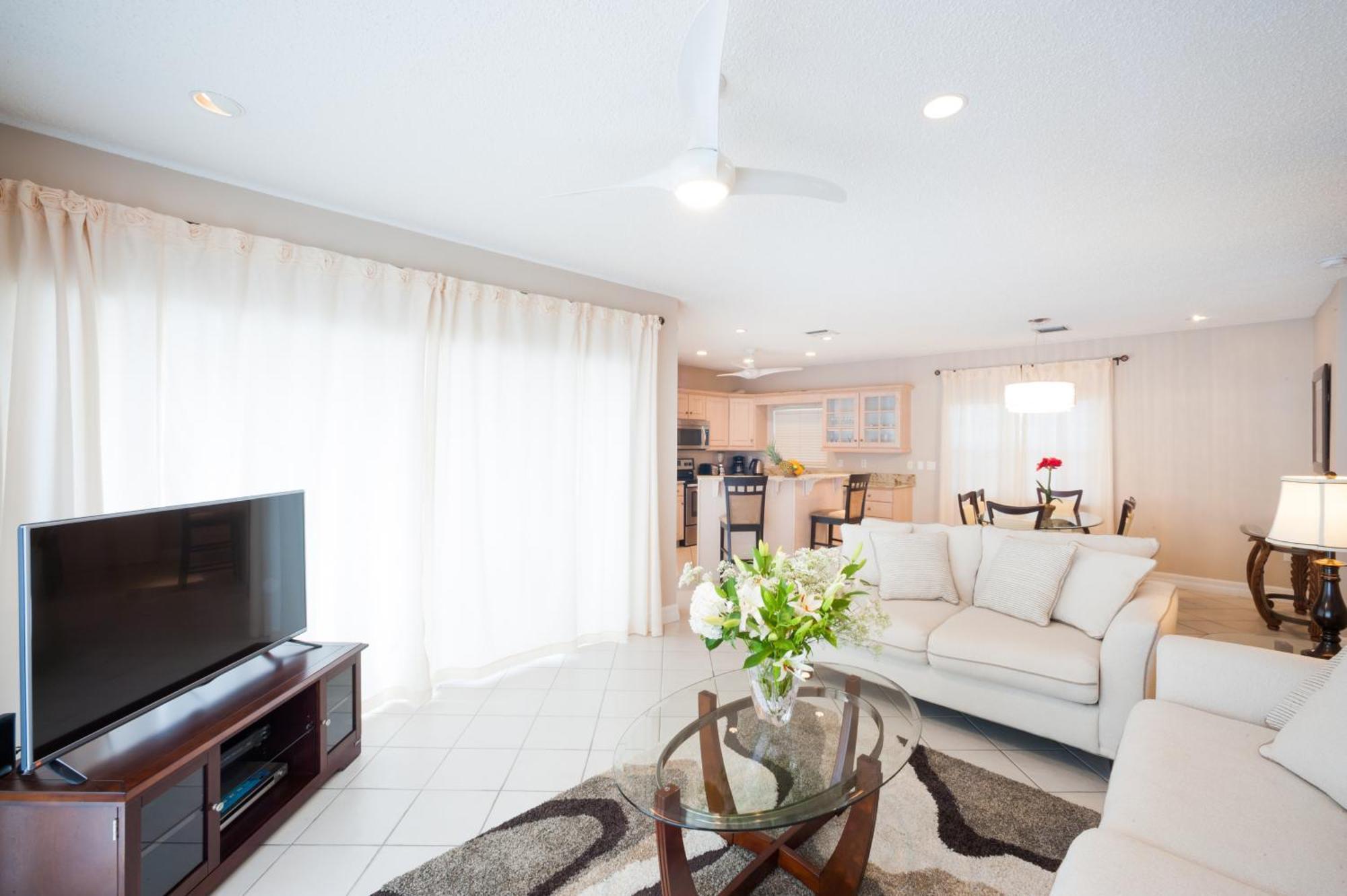 Regal Beach Club George Town Zimmer foto