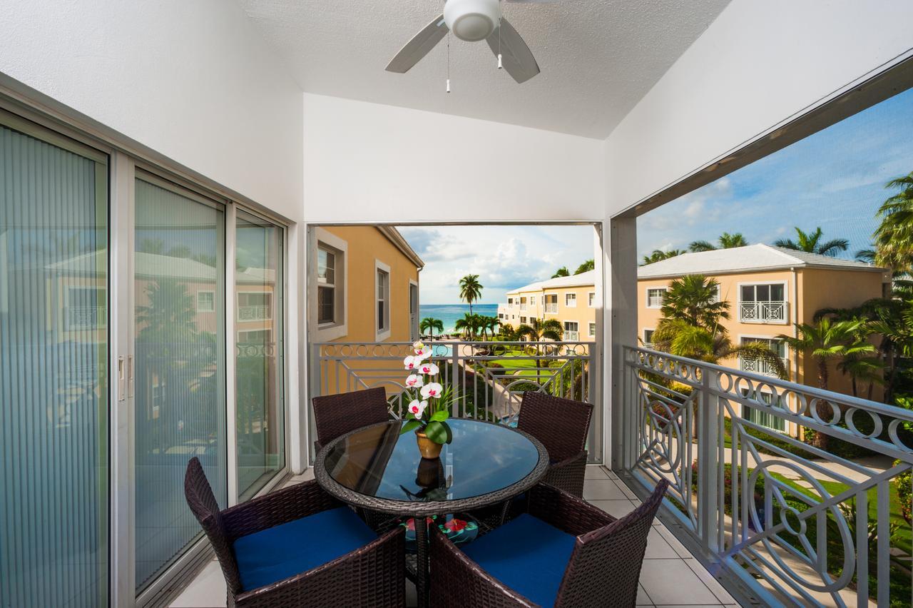 Regal Beach Club George Town Zimmer foto
